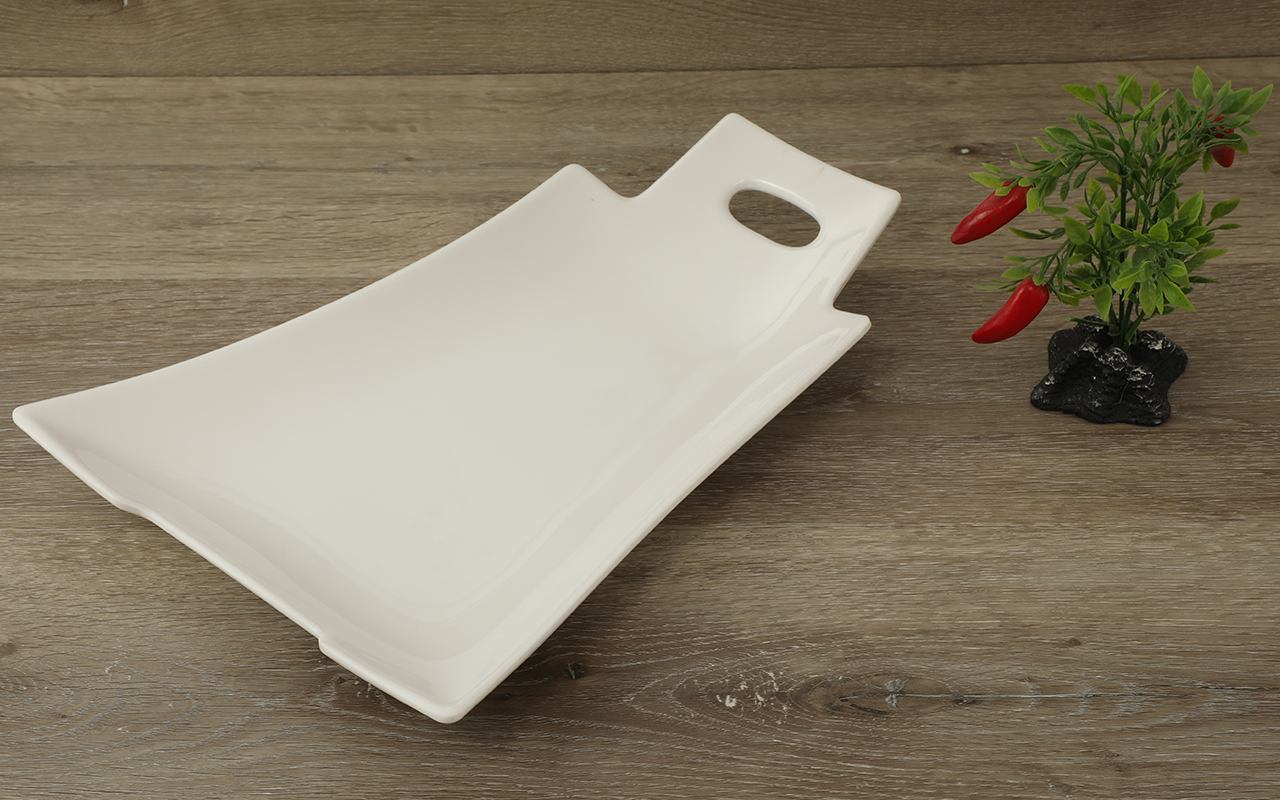 創(chuàng)意密胺白色盤(pán)子